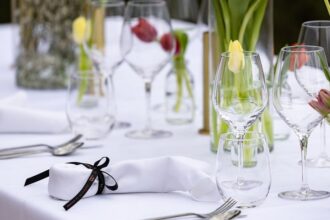 Art de la table : disposition correcte des verres