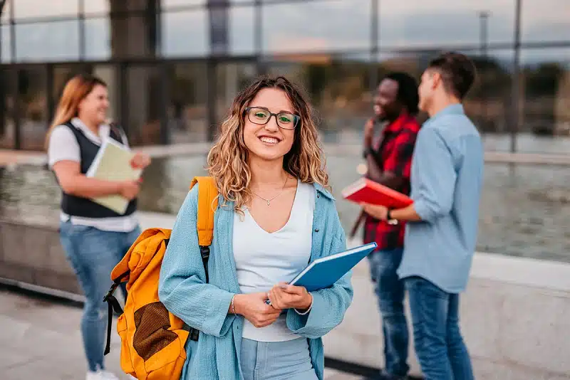 Quel job étudiant faire à Grenoble