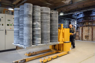 Four de cuisson en milieu industriel pour la manutention
