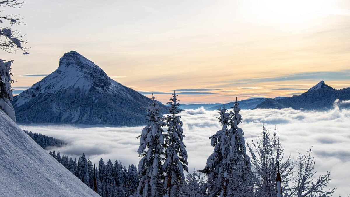 Partez à la neige sans vous ruiner, grâce aux offres de dernière minute !